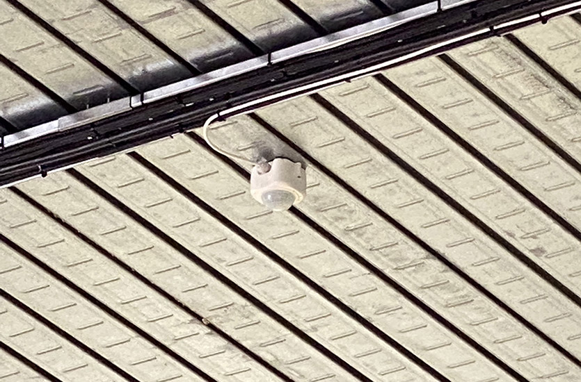 Industrial-Motion-and-Daylight-Ceiling-sensor Industrial Motion and Daylight Ceiling sensor