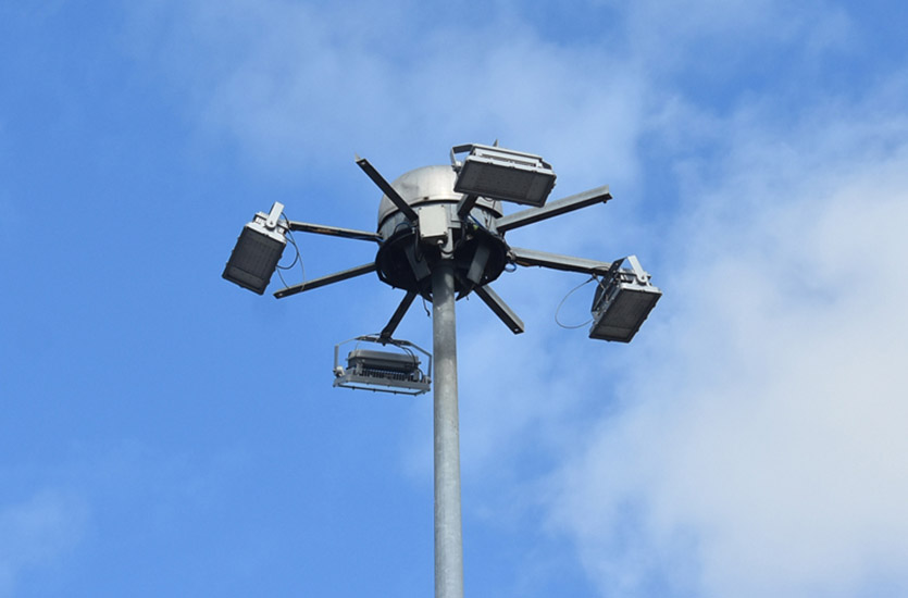 LED-Ausenbeleuchtung-140 Close-Up-Photo-Of-High-Mast-Floodlights