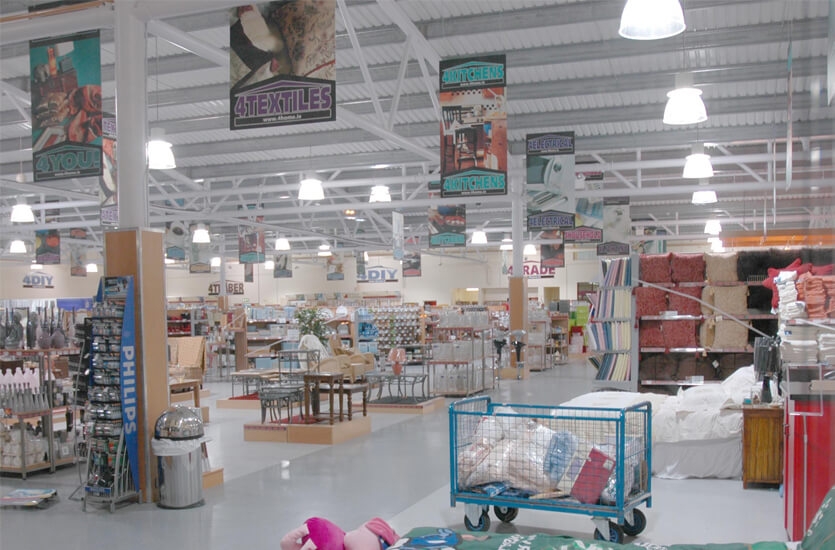 LED-Hallenbeleuchtung-15 Retail Store HighBays