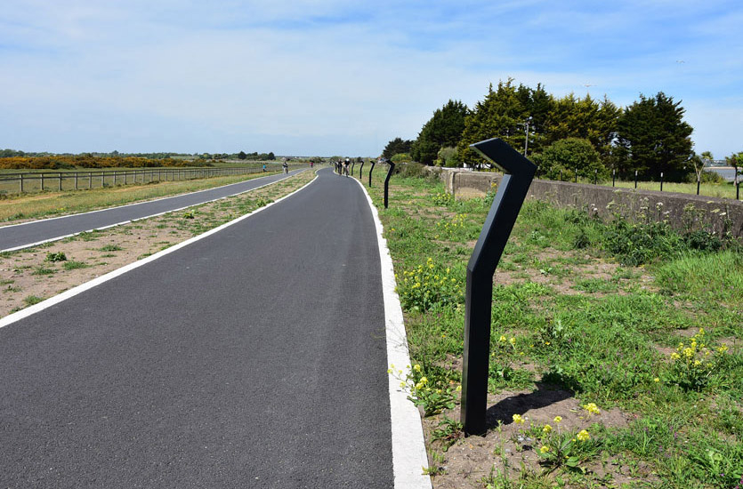Poller-auf-Radweg-2 Lichtpoller