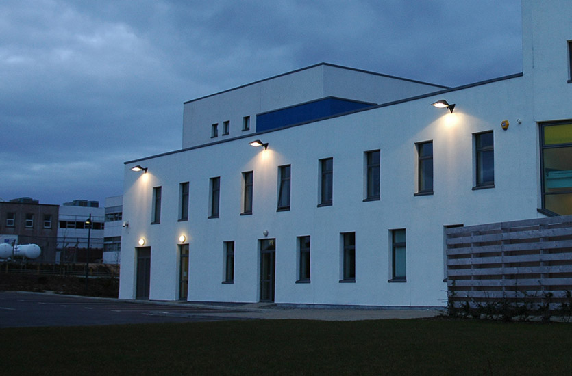 Wandleuchte-1 Lights with Wall Bracket on Building